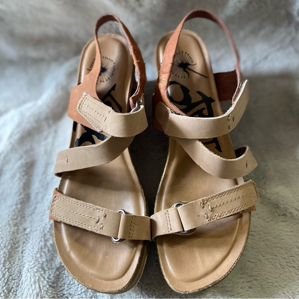 OTBT wedge sandals